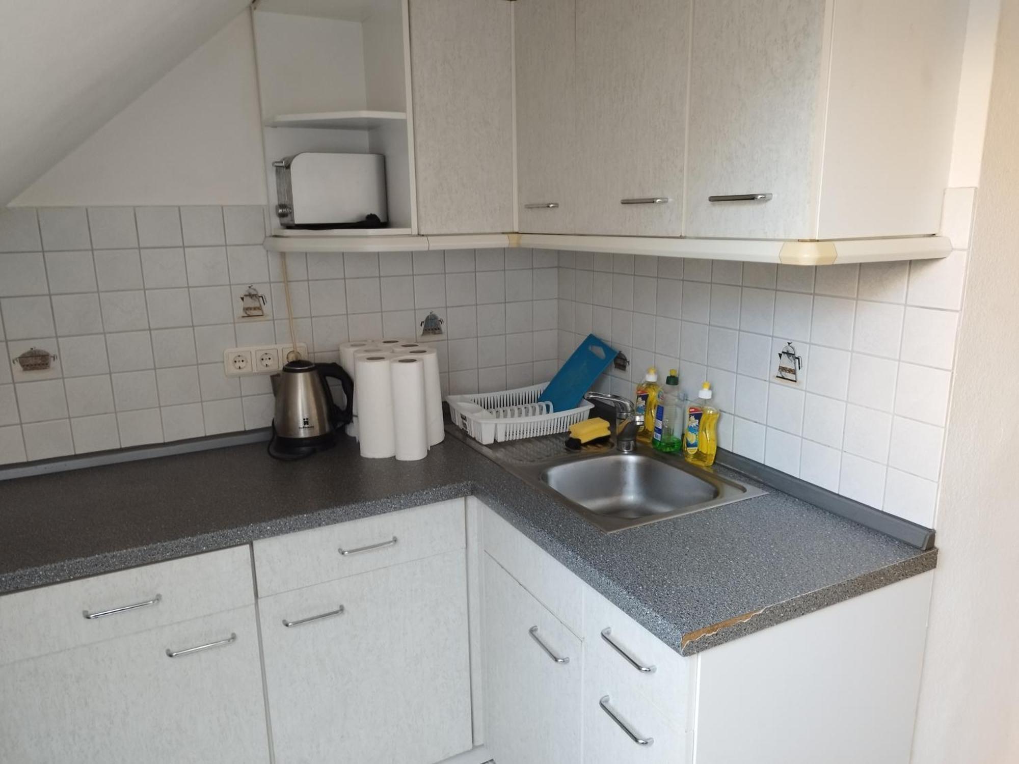 Flex Aparts - Grosse, Moeblierte Wohnung In Zwickau Mit 2 Zimmern エクステリア 写真