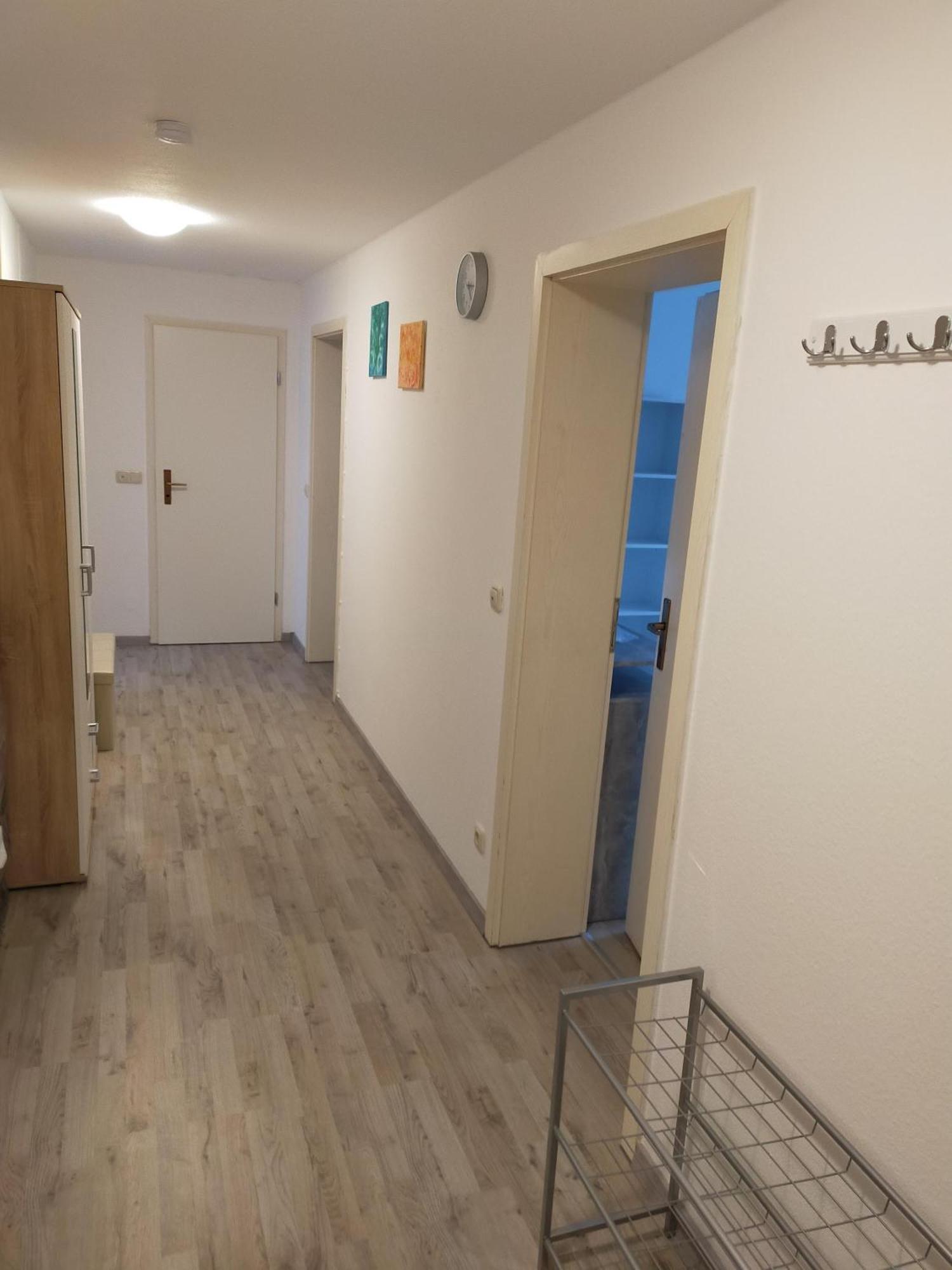 Flex Aparts - Grosse, Moeblierte Wohnung In Zwickau Mit 2 Zimmern エクステリア 写真